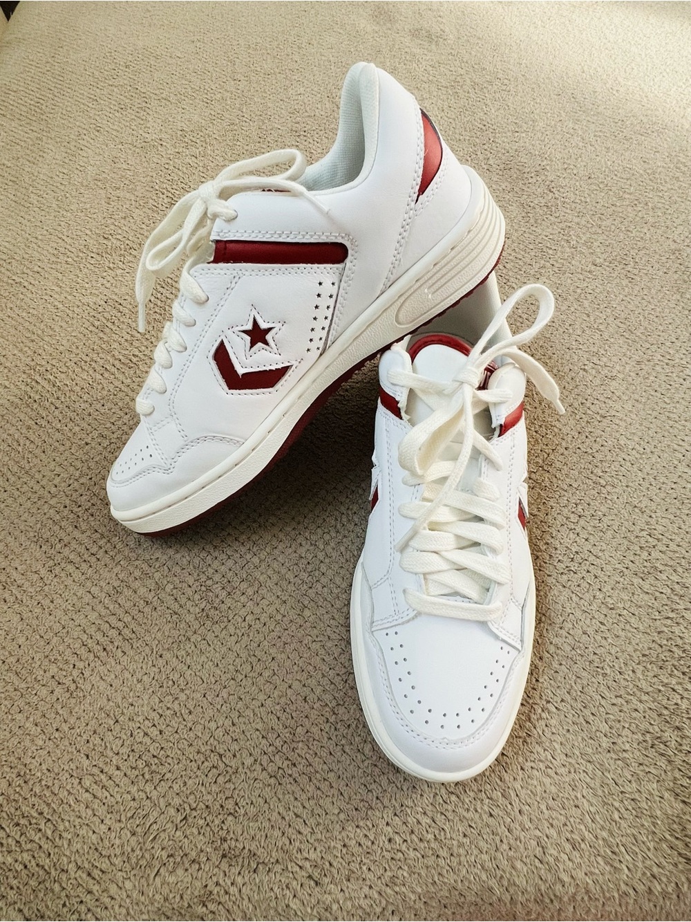 Converse Weapon OX Men’s Size 8 White Burgundy Leather Low Top Skate Sneakers